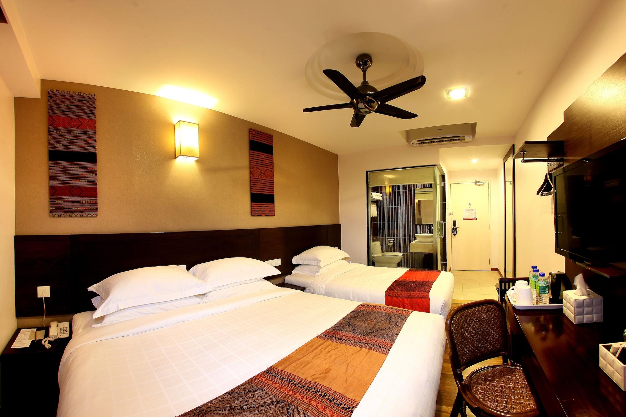 Hotel Richbaliz Selayang Cuevas de Batu Exterior foto