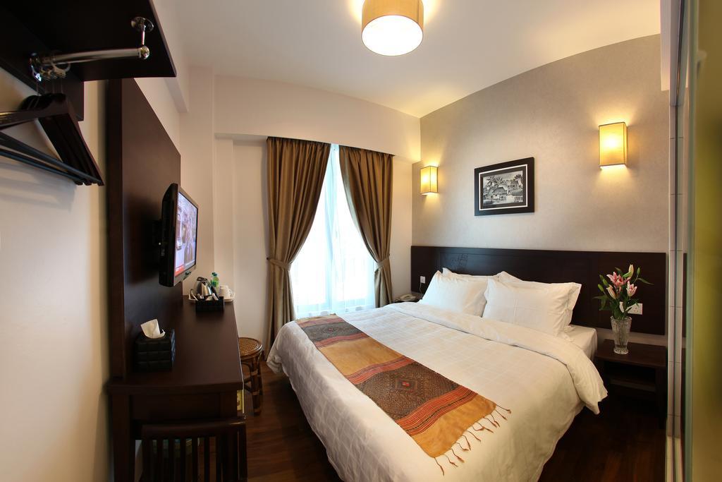 Hotel Richbaliz Selayang Cuevas de Batu Exterior foto
