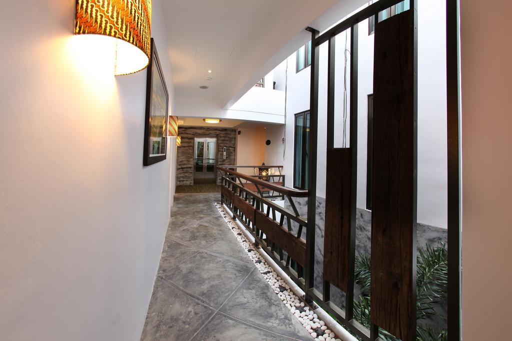 Hotel Richbaliz Selayang Cuevas de Batu Exterior foto